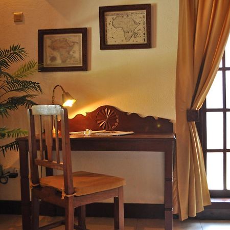 Breezes Beach Club And Spa Bwejuu Bagian luar foto
