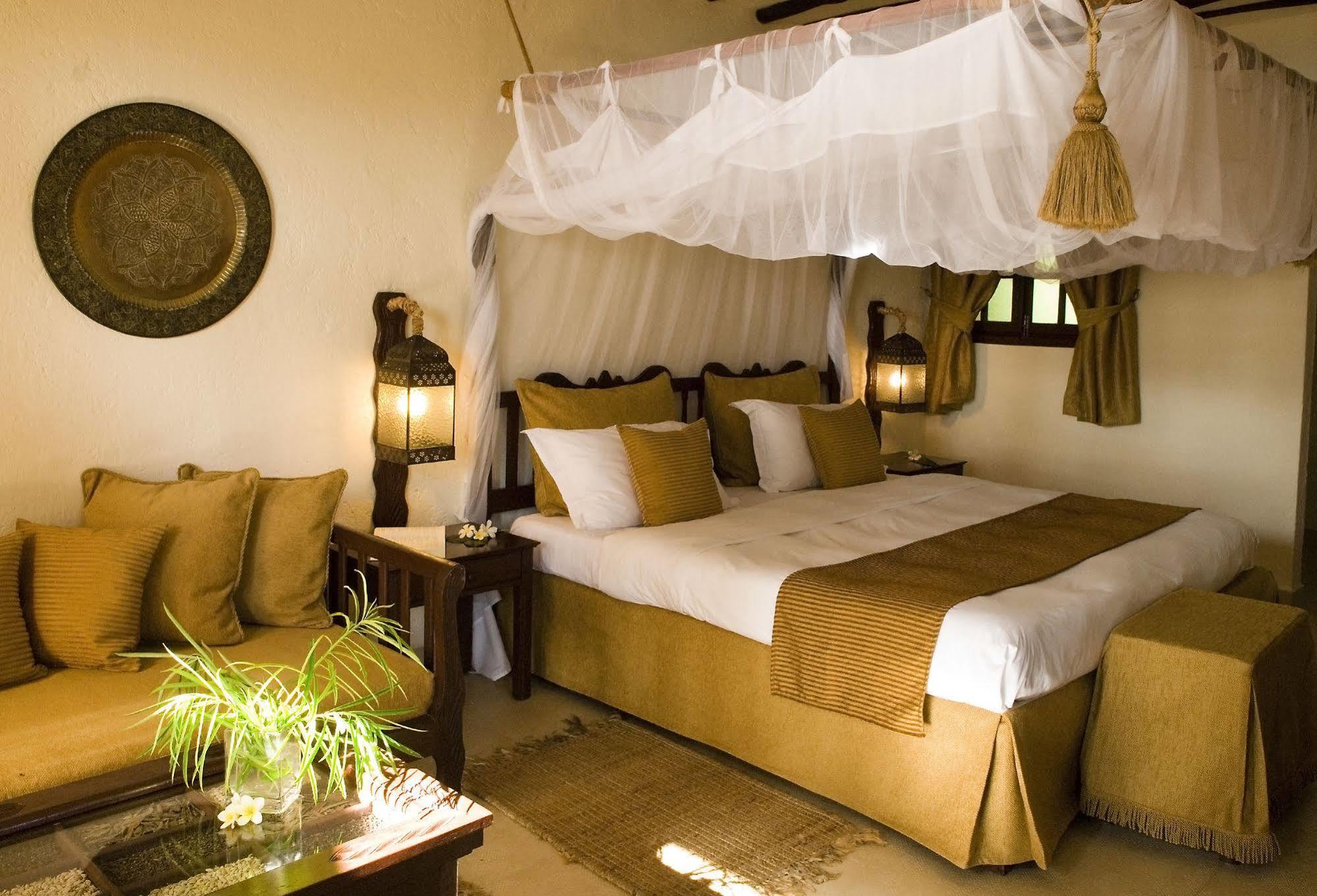 Breezes Beach Club And Spa Bwejuu Bagian luar foto