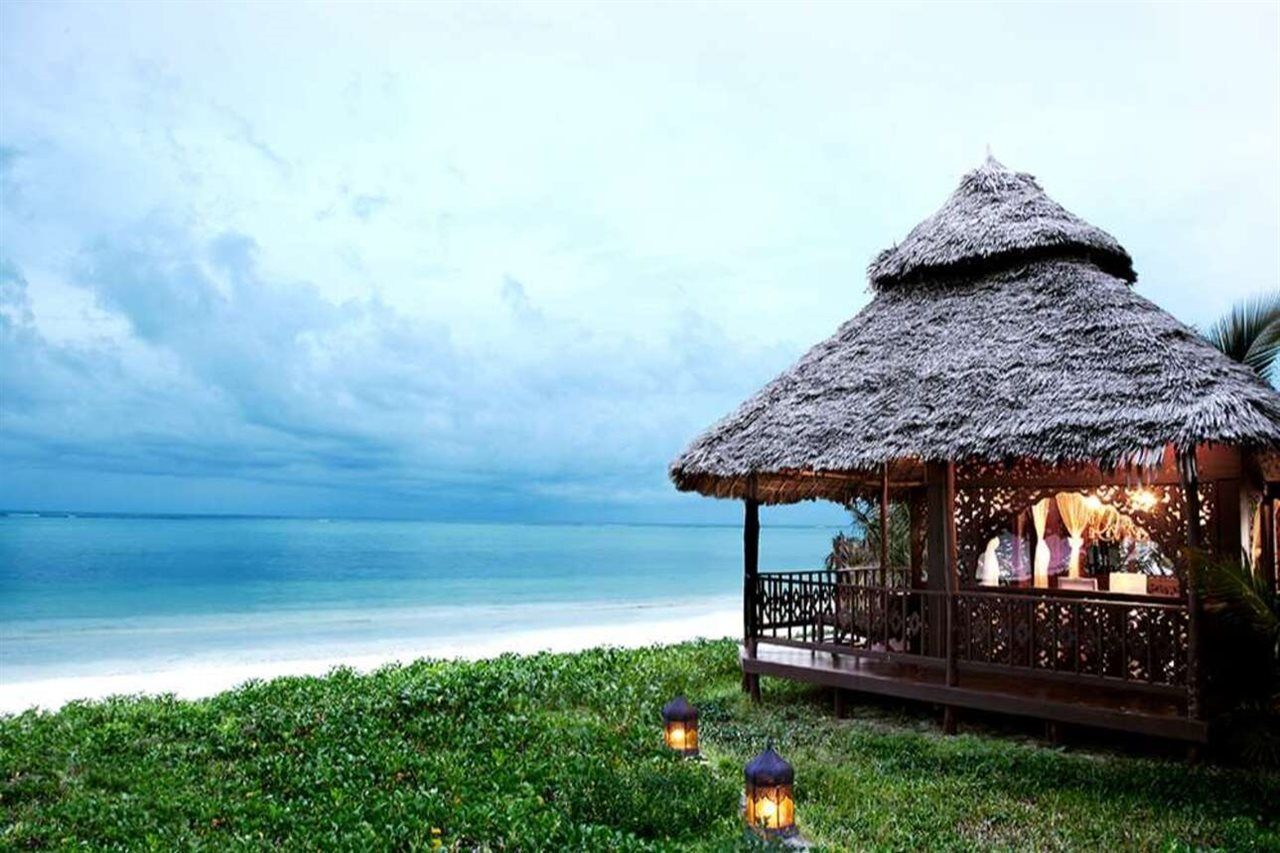 Breezes Beach Club And Spa Bwejuu Bagian luar foto